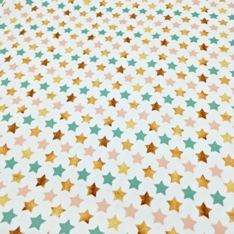 Motif en étoiles colorées sur fond blanc, avec des variations de couleurs pastel.