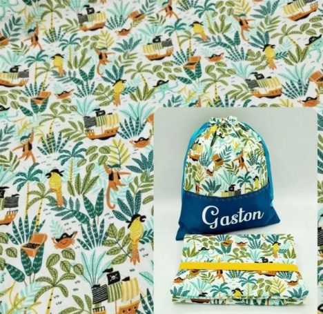 Motif coloré de plantes et animaux avec pirates